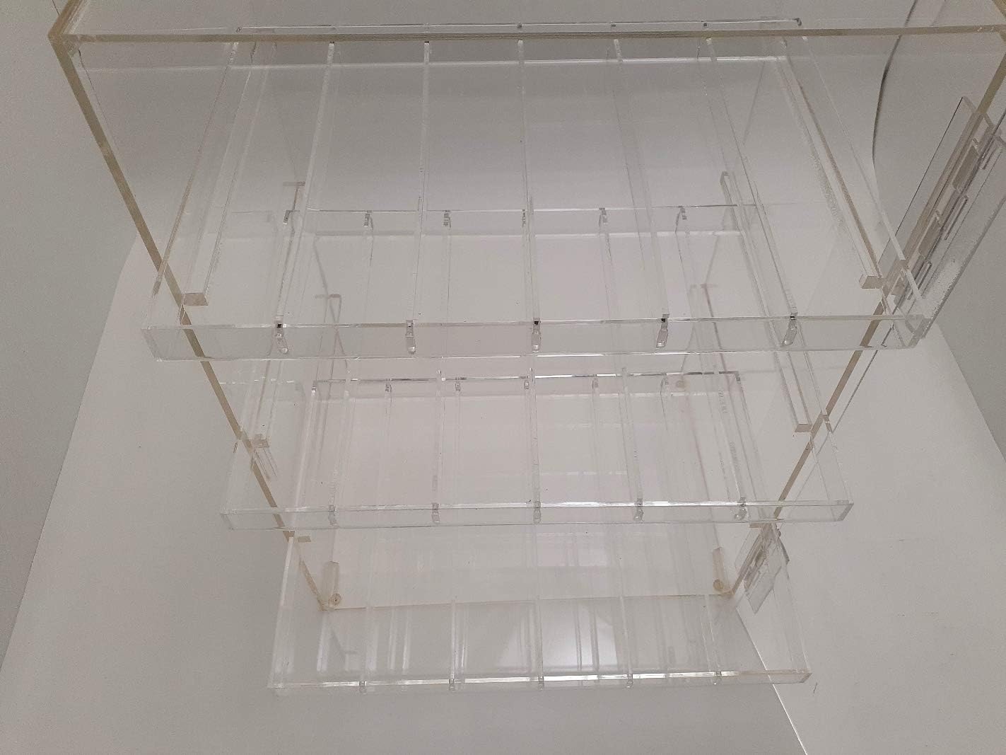 Acrylic Vape Battery Display Case  20” H